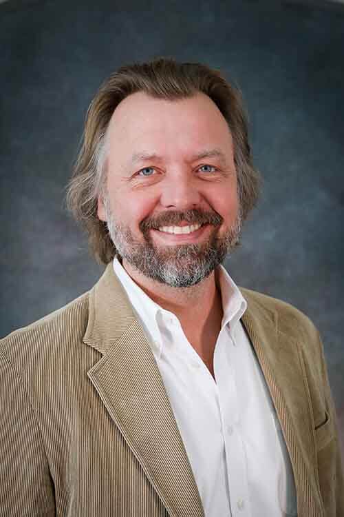 Headshot of John Kleven