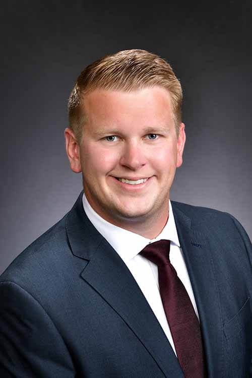 Headshot of Zach Schimmel