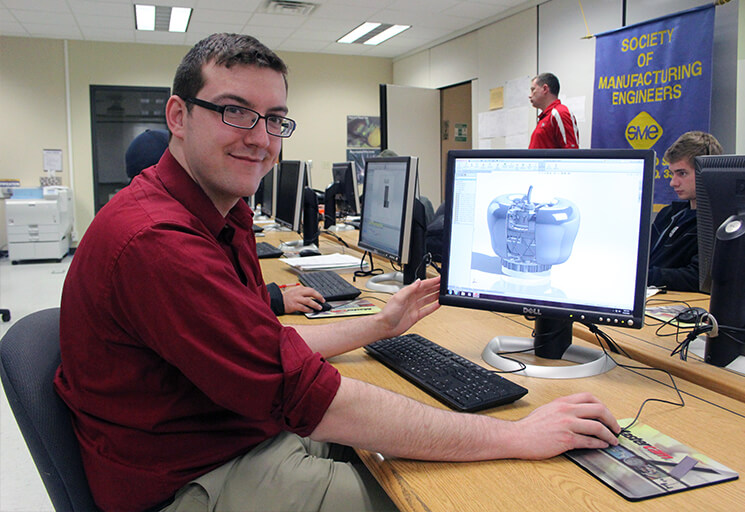 Image: Is the Manufacturing Engineering Technologist Program Right For You?