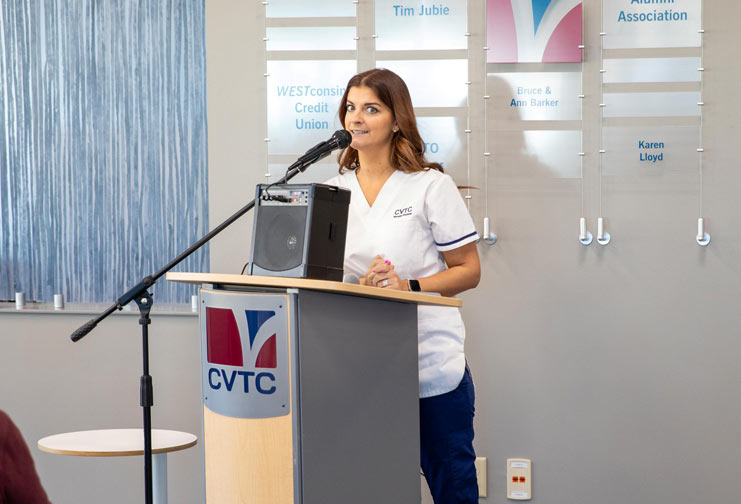 CVTC nursing student giving a speech during the nurse pinning.